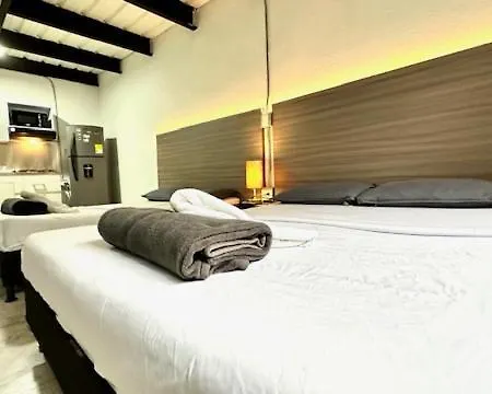 Apartamento LOFT entero full dotado, 4 personas Medellin